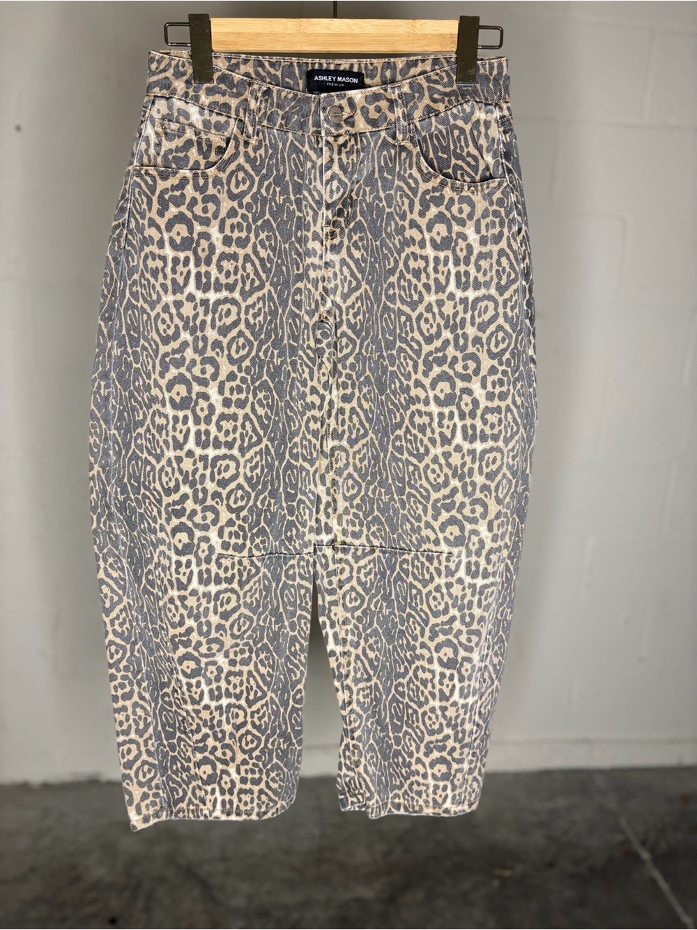 Ashely Mason Women's Barrel Jeans Y2k Mid Rise Baggy Leopard Print (US) Size 3